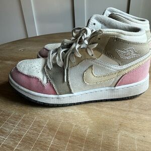 Kids Pink and White Jordan Air